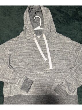 Reflex slightly cropped Heather Gray Pullover Hoodie with White Drawstrings